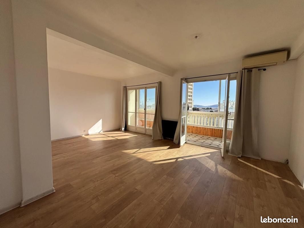 Appartement 3 pièces 65 m² · à Toulon · 65 m² · 980 €