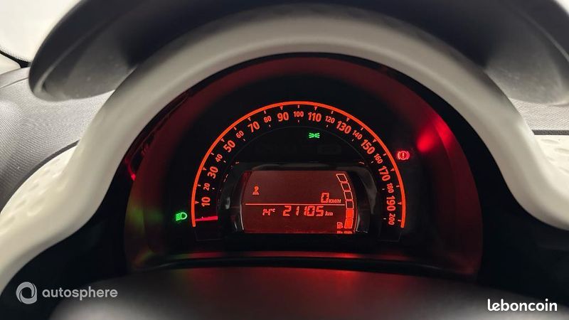 Renault Twingo 1.0 SCe 65ch Equilibre (image 10)