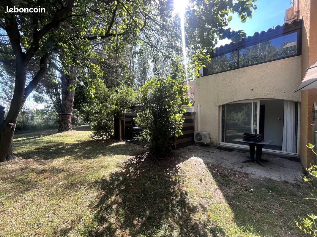 Appartement 1 pièce 30 m² · à Arles · 30 m² · 650 €/mois