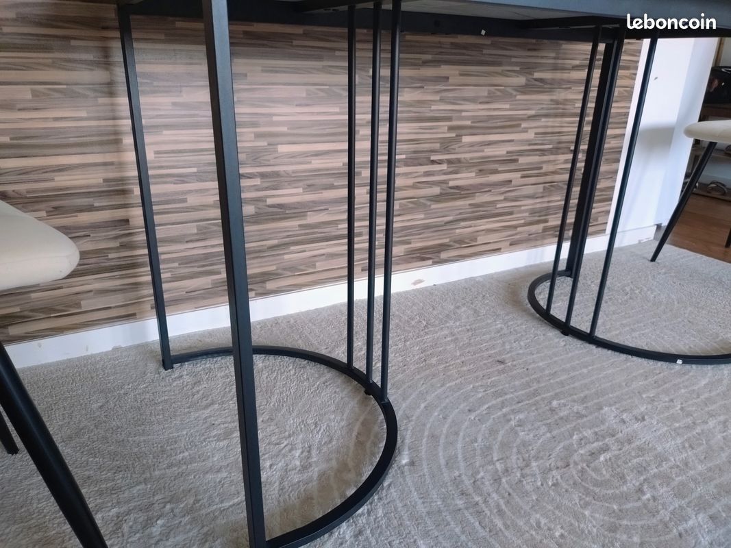 Ensemble table effet marbre + 4 chaises design beige et noir (image 3)