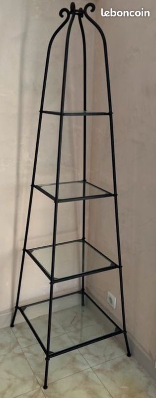 Etagère en verre et fer forgé (image 1)