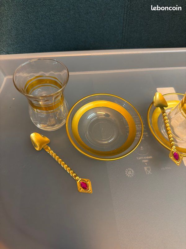 Lot de 2 verre de thé turc (image 4)