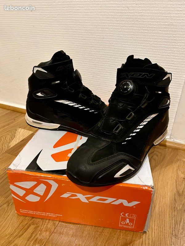 Chaussures moto Ixon (image 1)