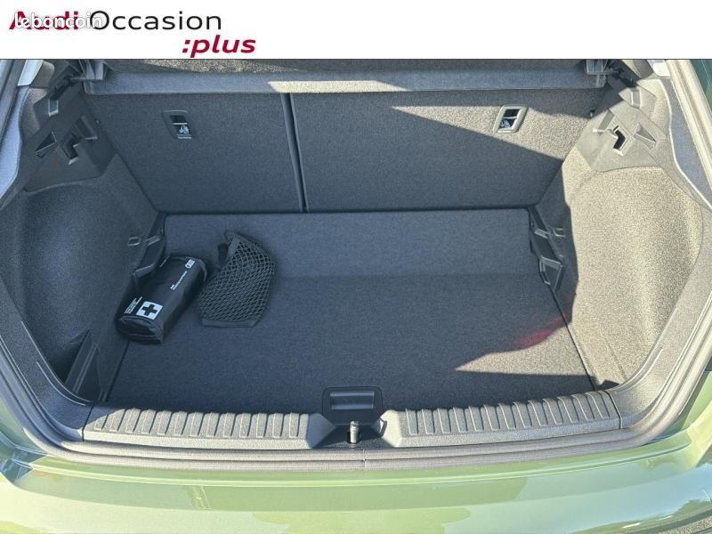 Audi A1 Sportback 25 TFSI 95ch Design S tronic 7 (image 16)