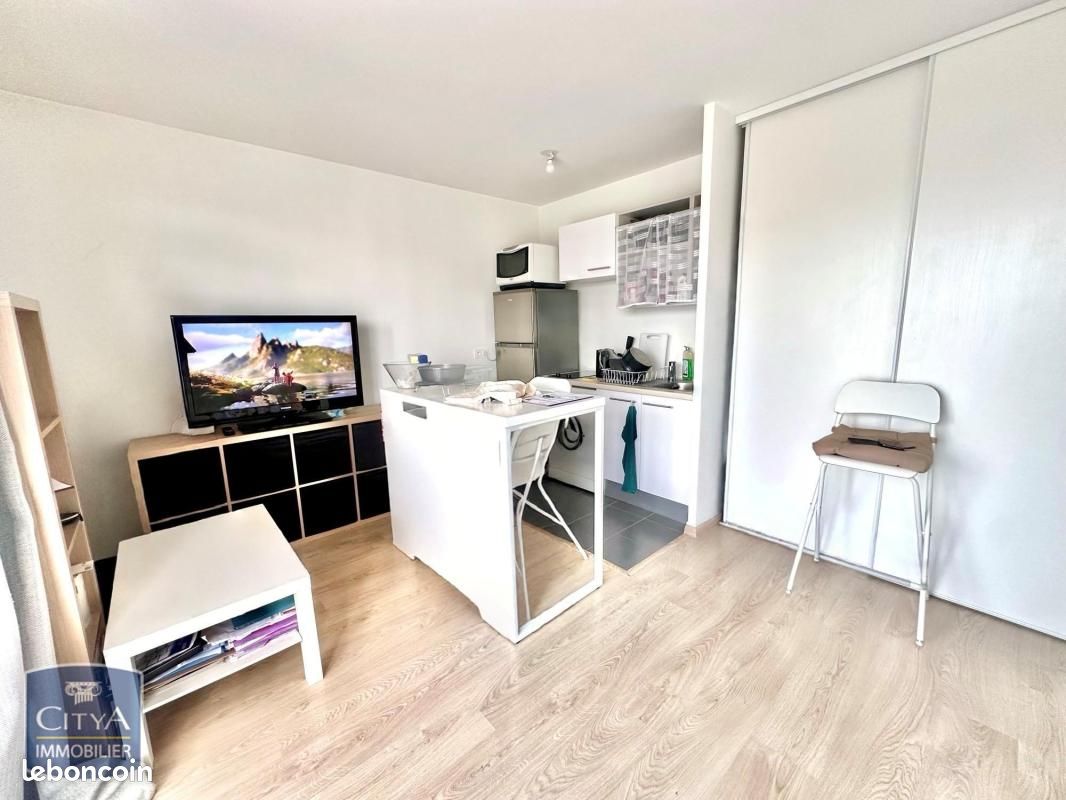 Studio 1 pièce 29 m² (image 2)