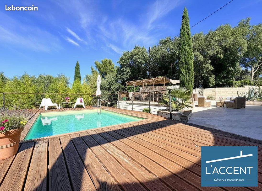 Maison 4 pièces 121 m² · à Nîmes · 121 m² · 380 000 €