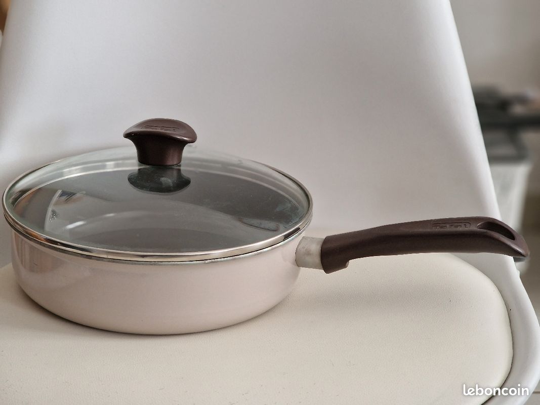 Sauteuse tefal (image 1)