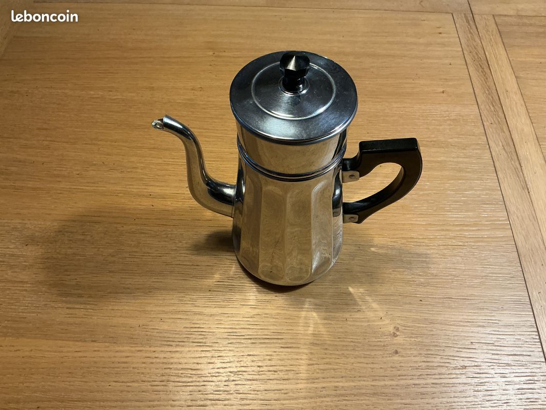 Cafetière , théière vintage (image 1)