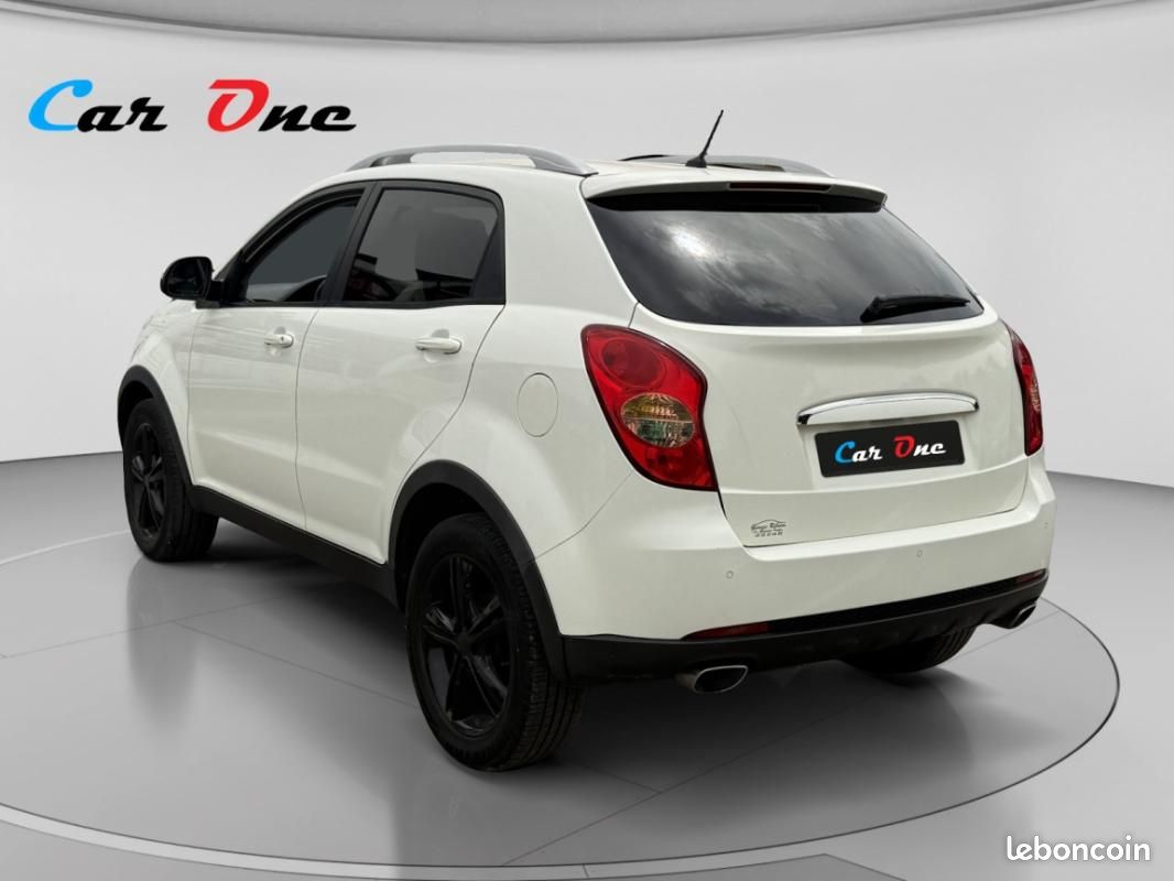Ssangyong Korando 2.0 TD 175cv 200 e-XDI 2WD Luxe (image 8)