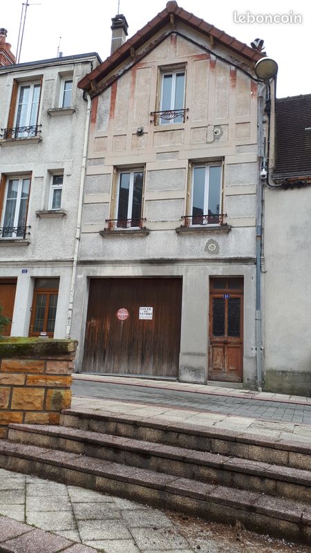 Maison 3 pièces 43 m² · à Vierzon · 43 m² · 40 000 €