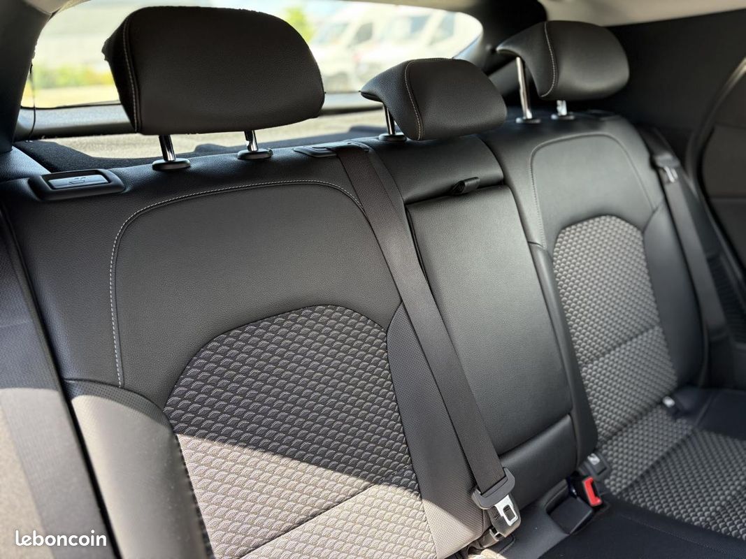 KIA CEED 1.6 GDI 141H 105 HYBRID PHEV 8.9KWH LOUNGE DCT BVA ( garanti constructeur ) (image 27)