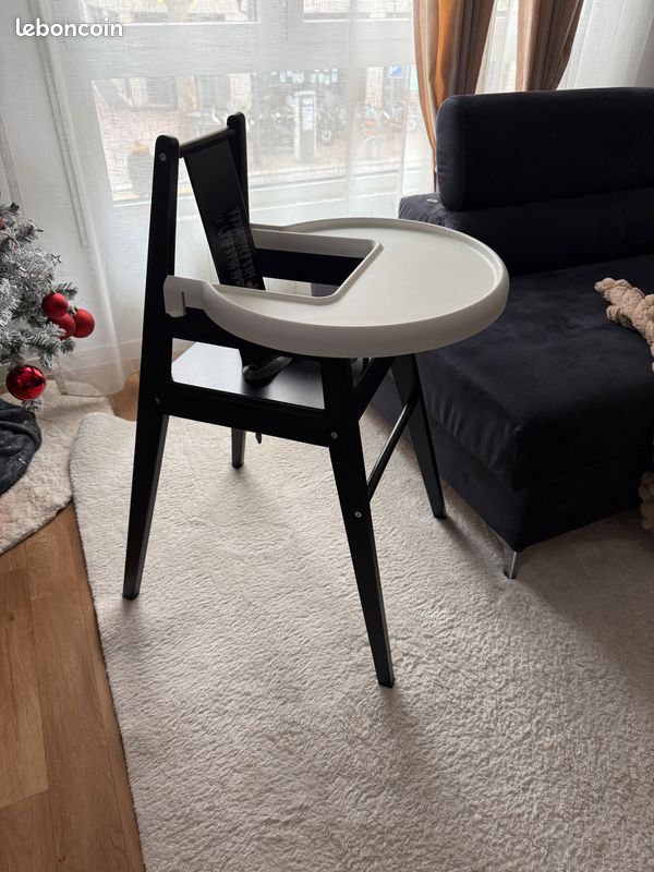 À VENDRE – IKEA BLÅMES structure chaise haute+tablette – Très bon état (image 1)