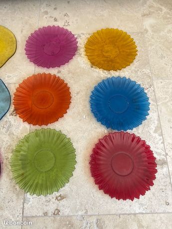 Service de 6 assiettes Arcopal motif floral