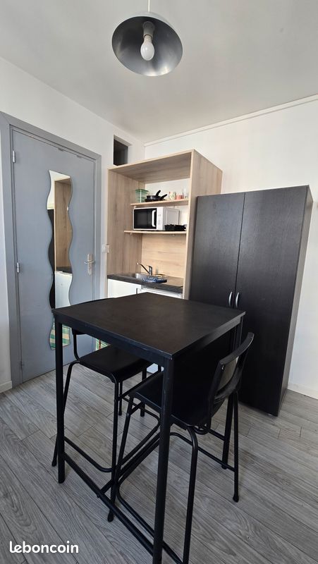 Appartement 1 pièce 10 m² · à Villeneuve-d'Ascq · 10 m² · 490 €