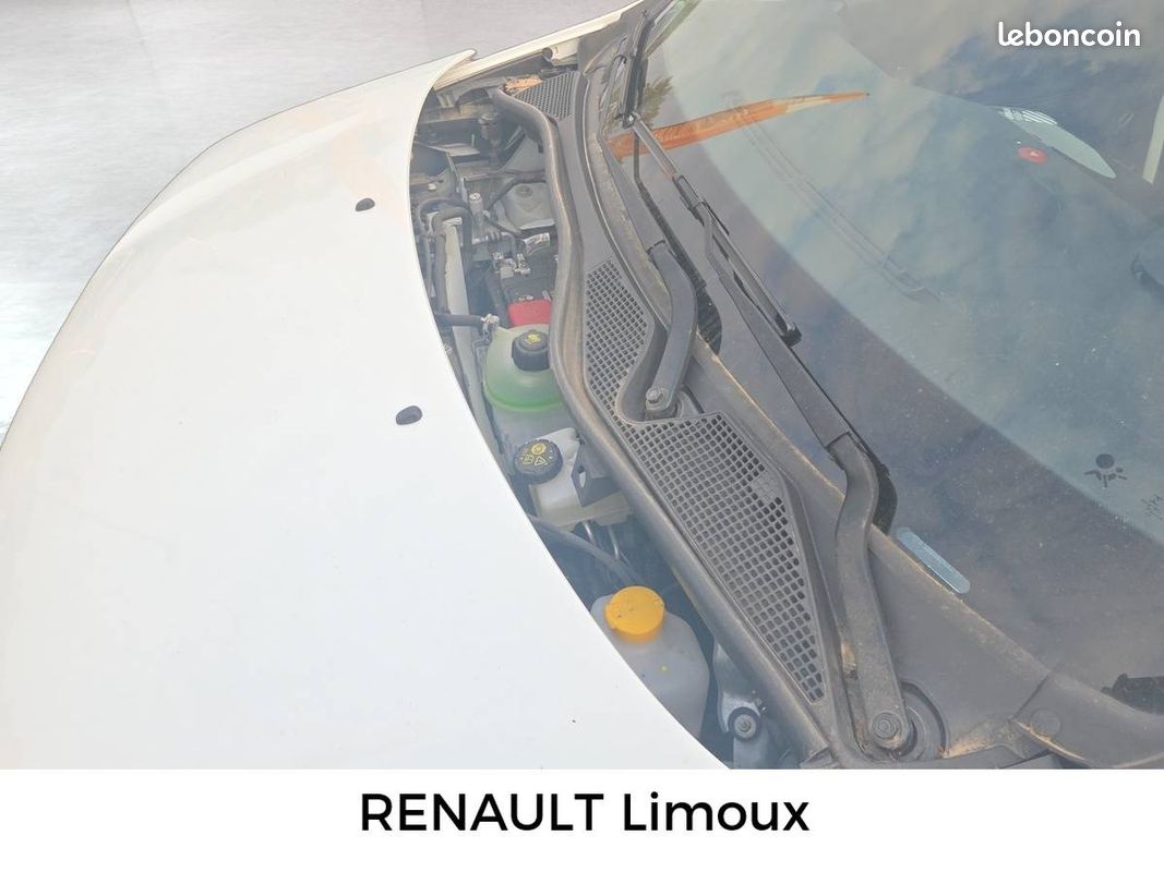 RENAULT Twingo III SCe 65 SL Urban Night (image 10)