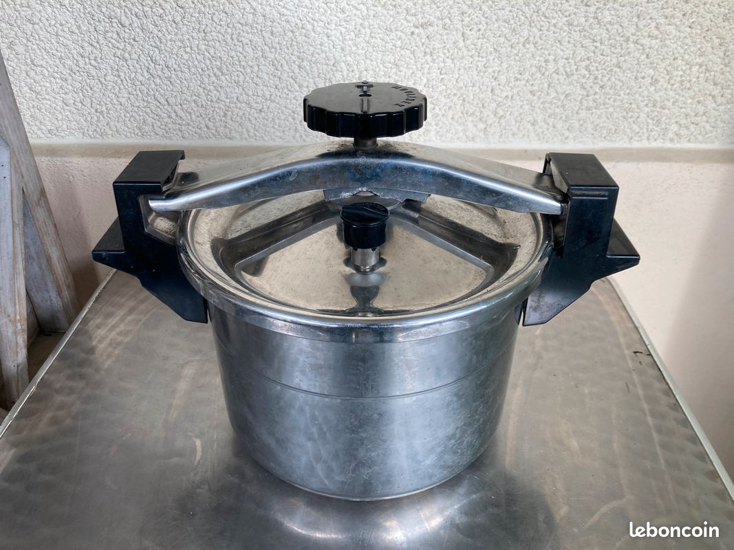 Cocotte-minute Moulinex 6L De 1978 - Marron, Aluminium - NEUVE En Boîte - France