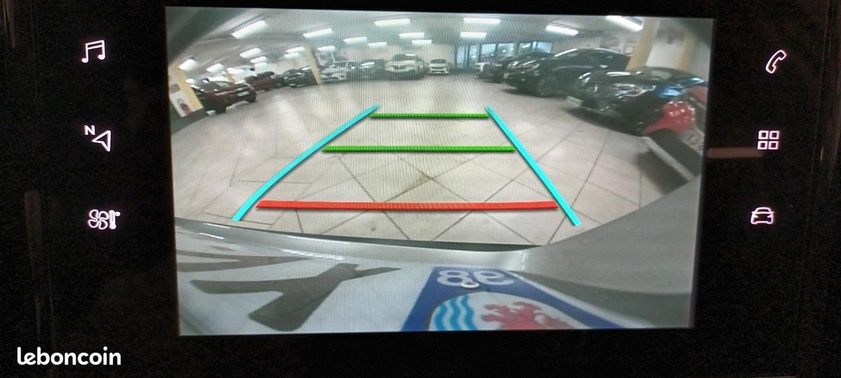 Citroën C3 BlueHDi 100 S&S BVM6 Shine Pack (image 3)