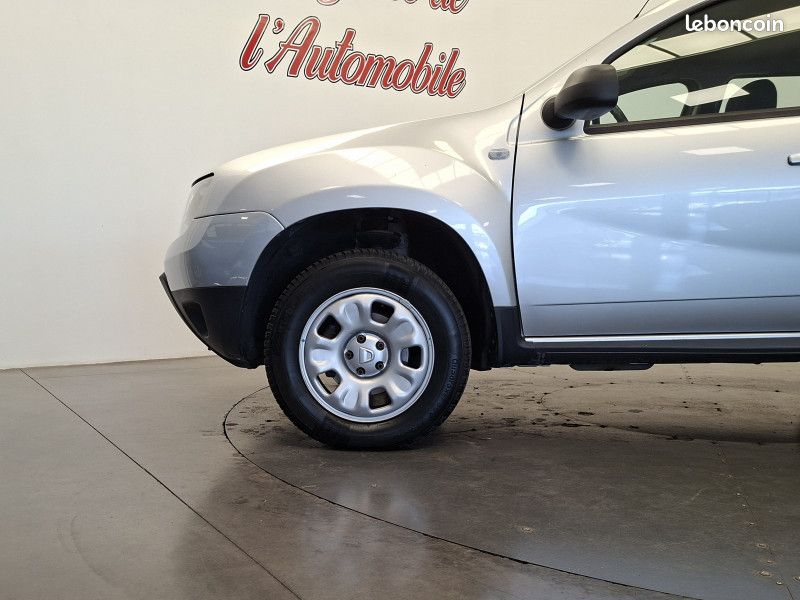 Dacia DUSTER 1.2 TCE 125 ch 4X4 4wd (image 11)