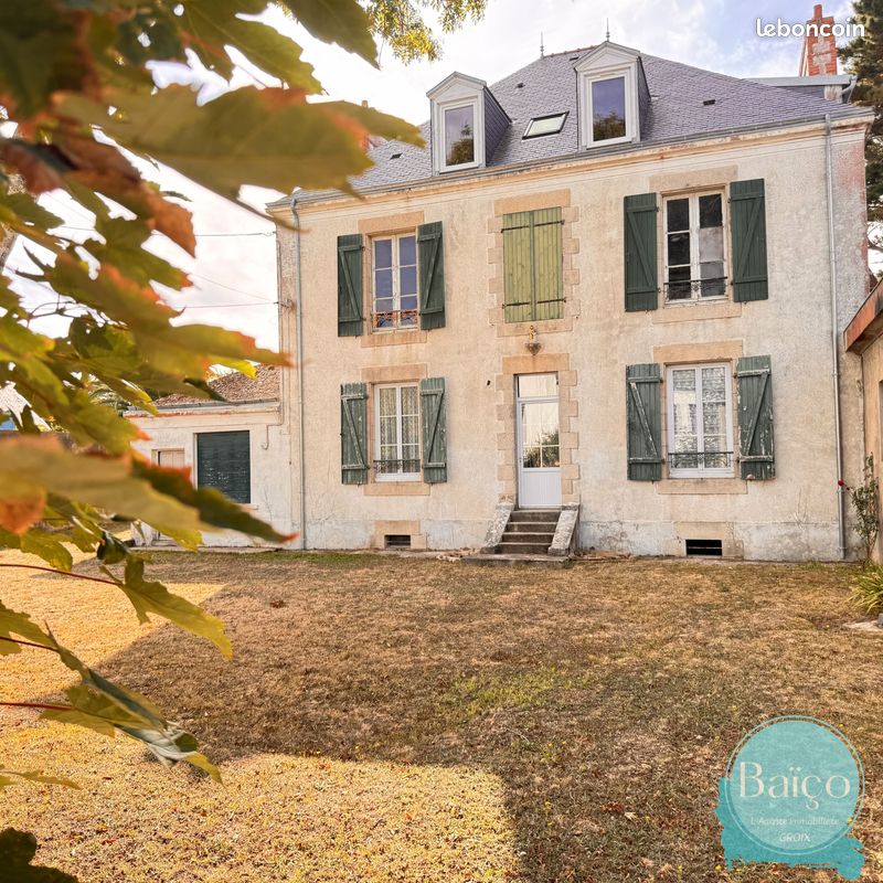 Inconnu 300 m² Groix · 300 m² · 1 100 000 €