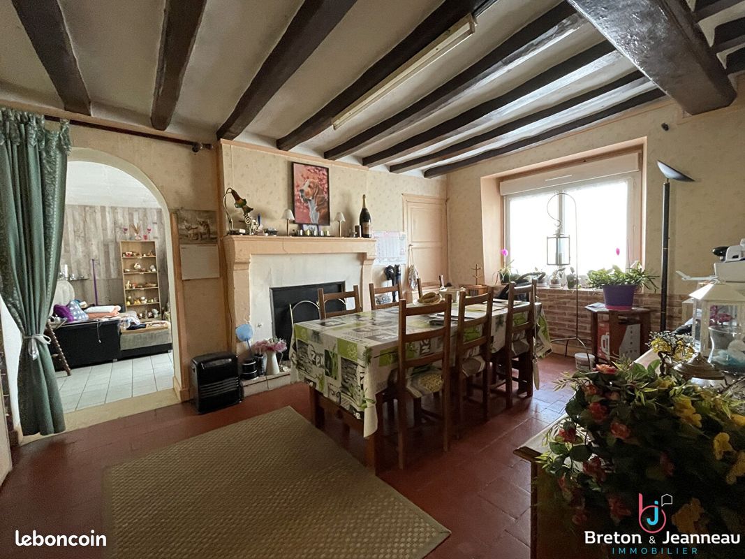 Maison 5 pièces 114 m² · à Rouessé-Vassé · 114 m² · 56 900 €