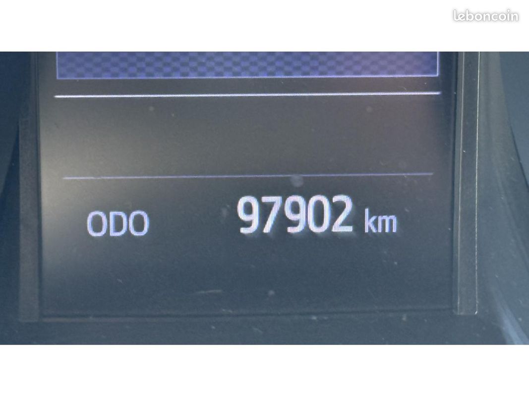 TOYOTA C-HR 2.0 Hybrid - BV e-CVT Collection GPS + CAMERA AR + CLIM (image 21)