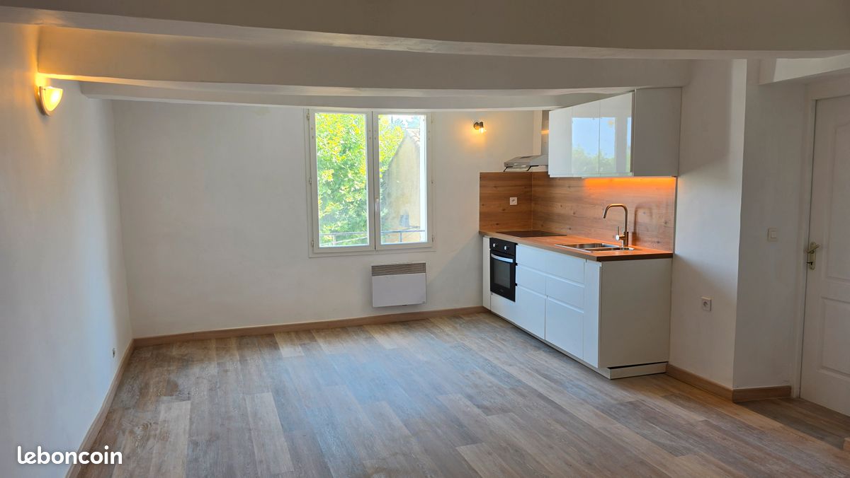 Appartement 2 pièces 45 m² · à Rians · 45 m² · 99 000 €