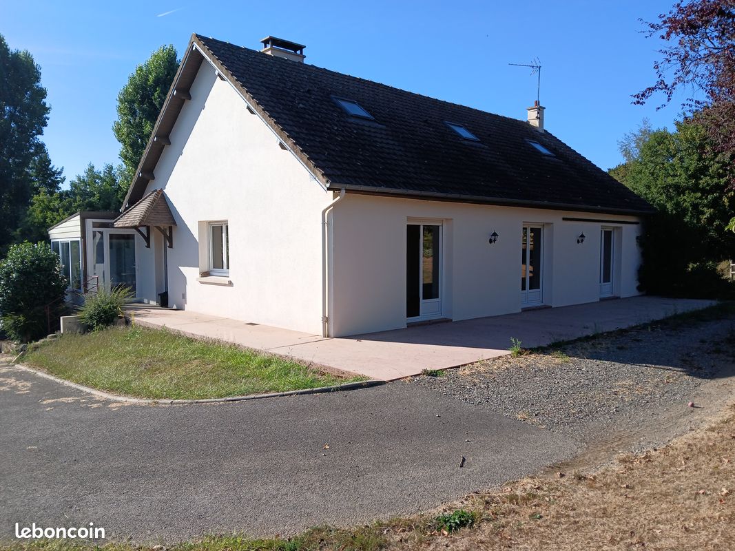 Maison 7 pièces 174 m² · à La Ferté Macé · 174 m² · 219 000 €