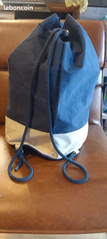Sac baluchon Eau de Rochas (image 2)
