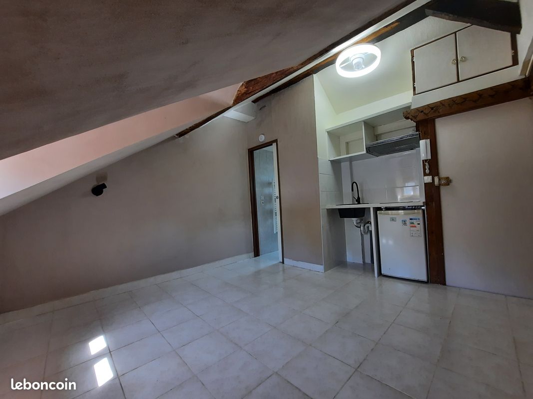 Appartement 1 pièce 13 m² · à Orléans · 13 m² · 415 €/mois