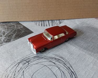 Dinky Toys 533 – Mercedes Benz 300SE Coupé Rouge, 1/43, Boîte D'origine, Très Bon état
