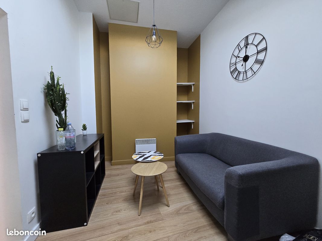 Appartement 2 pièces 14 m² · à Clermont-Ferrand · 14 m² · 390 €