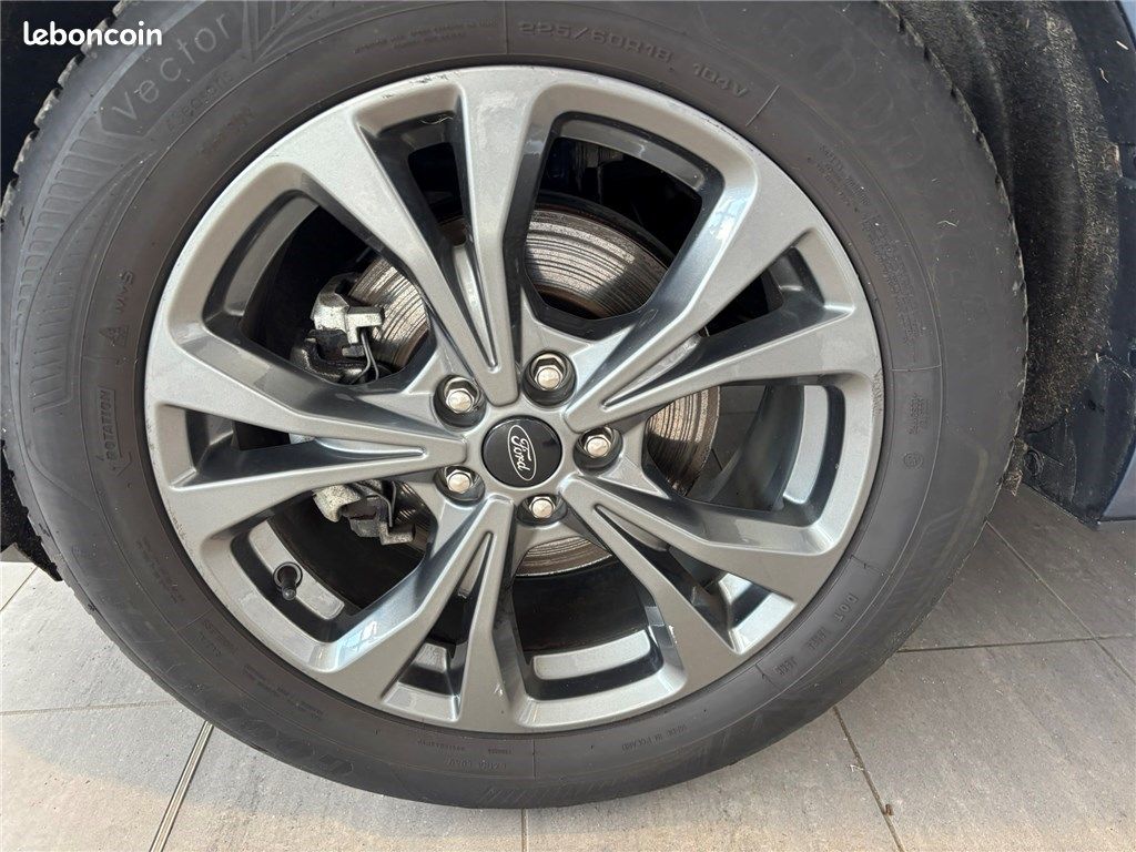 Ford Kuga III 2.5 DURATEC 190 CH FLEXIFUEL FHEV E85 POWERSHIFT ST-Line (image 12)