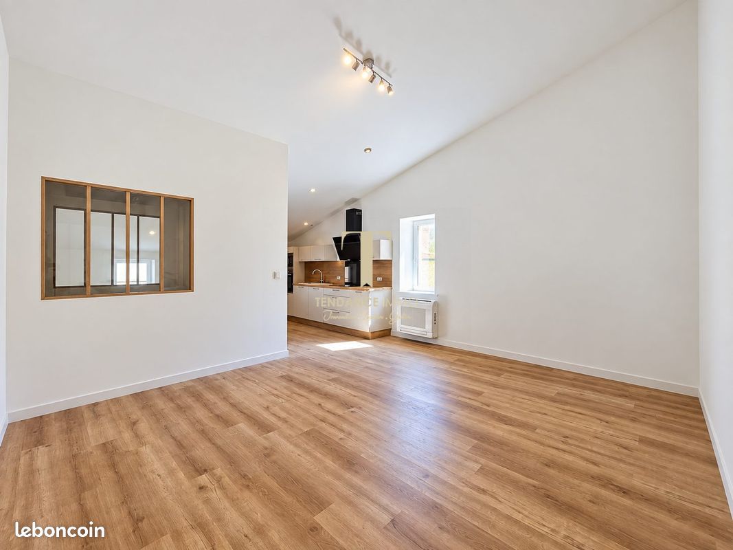 Appartement 3 pièces 88 m² · à Port-la-Nouvelle · 88 m² · 940 €/mois
