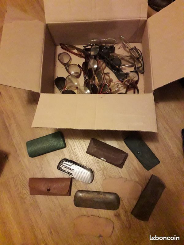 Lot de lunettes vintage (image 1)