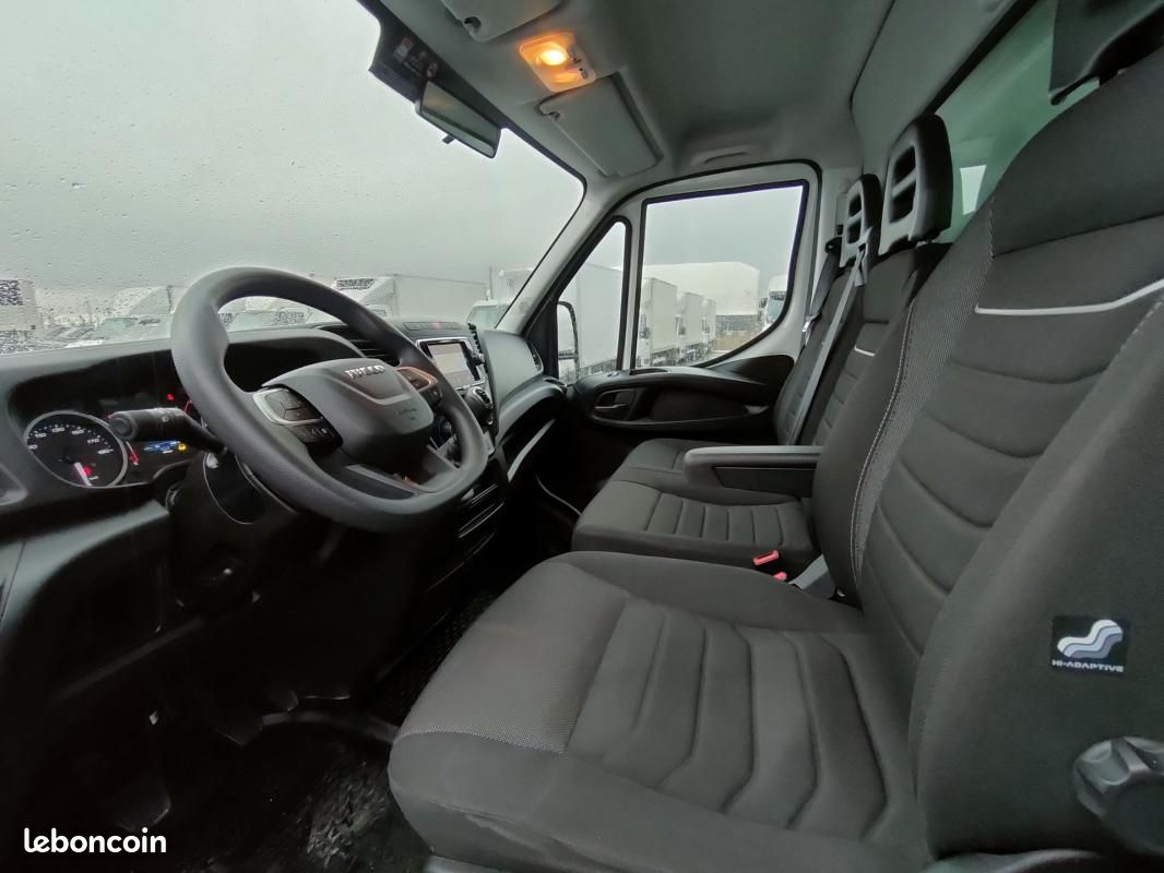 Iveco Daily CHASSIS CABINE FRIGO 12M3 160 CV ROUES JUMELEES HAYON CAISSE CAZAUX GROUPE CARRIER 3.5 T (image 9)
