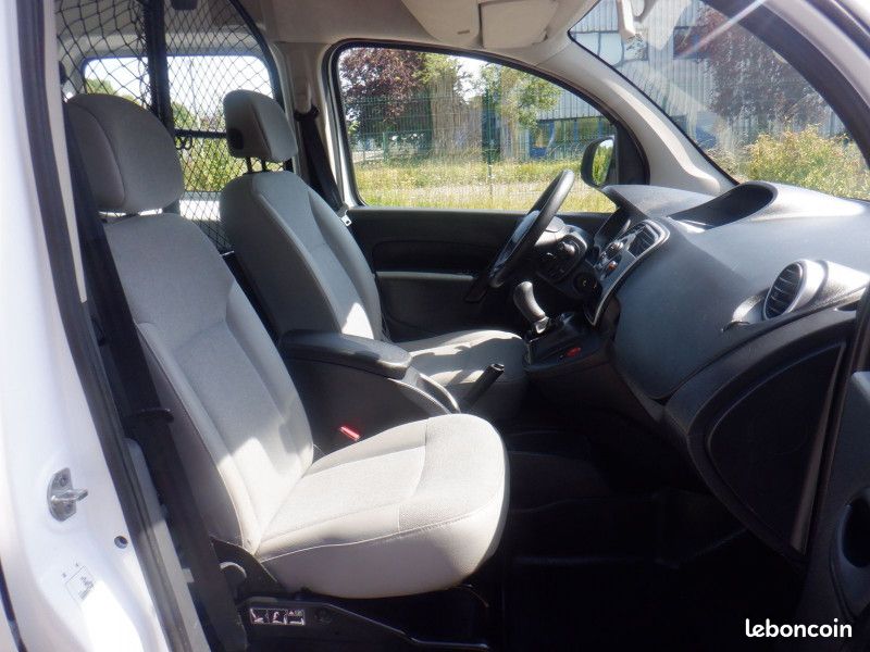 Renault KANGOO MAXI 1.5 DCI 90 CH VITRÉ (image 8)