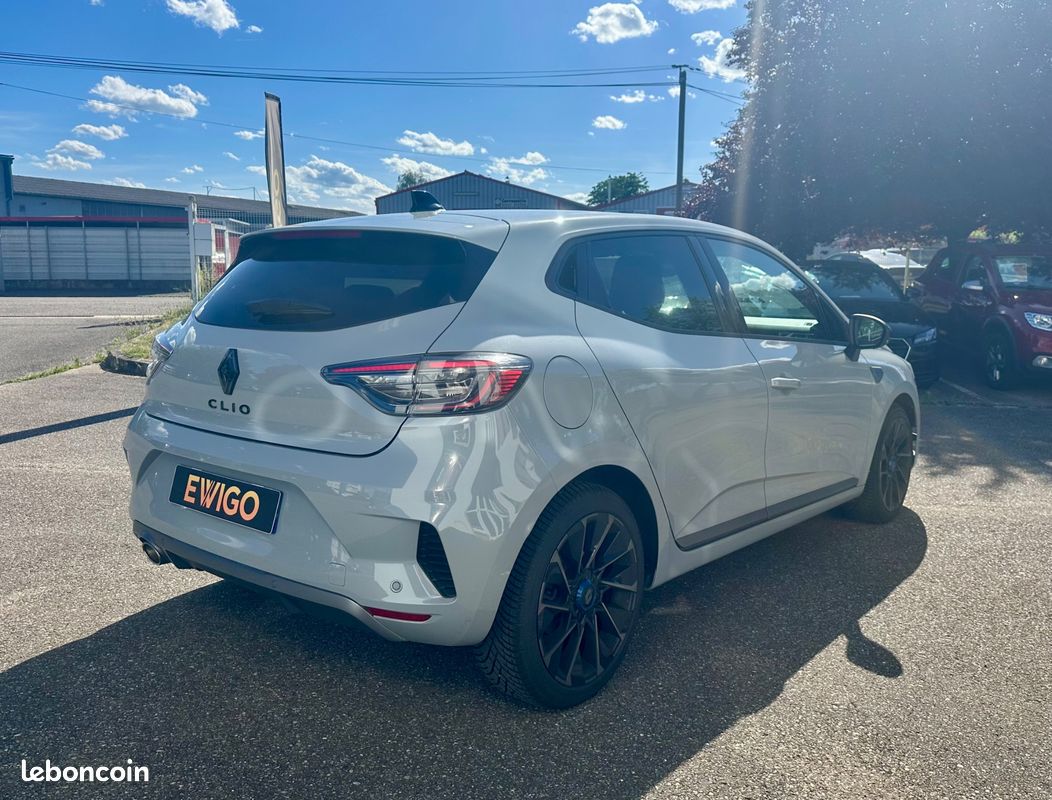 RENAULT CLIO 1.0 TCE 90CH ESPRIT ALPINe (image 29)