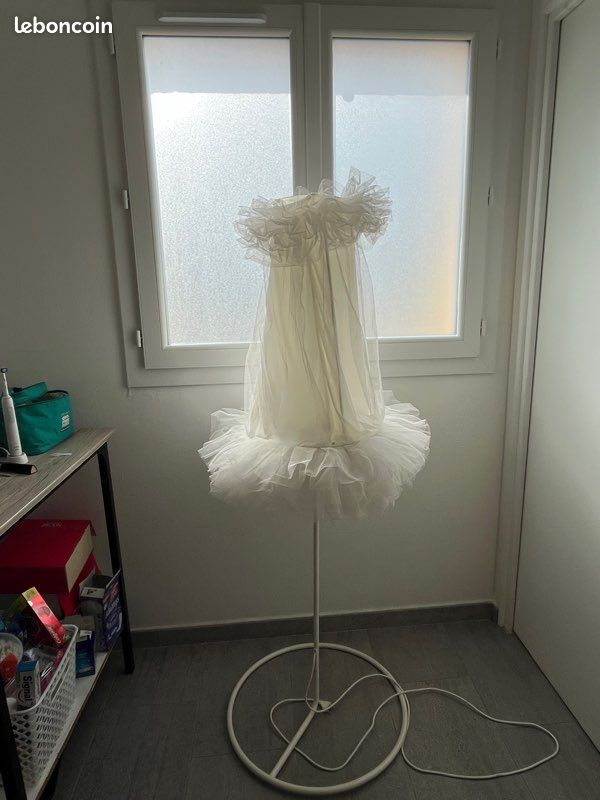 Lampe chambre fille IKEA