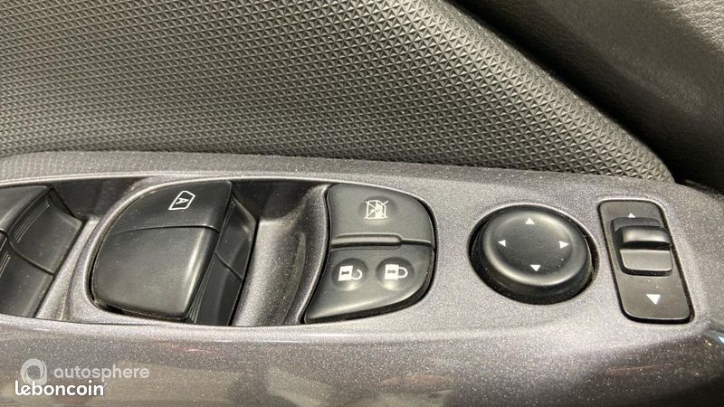 Nissan Juke 1.0 DIG-T 114ch Business Edition 2023 (image 30)