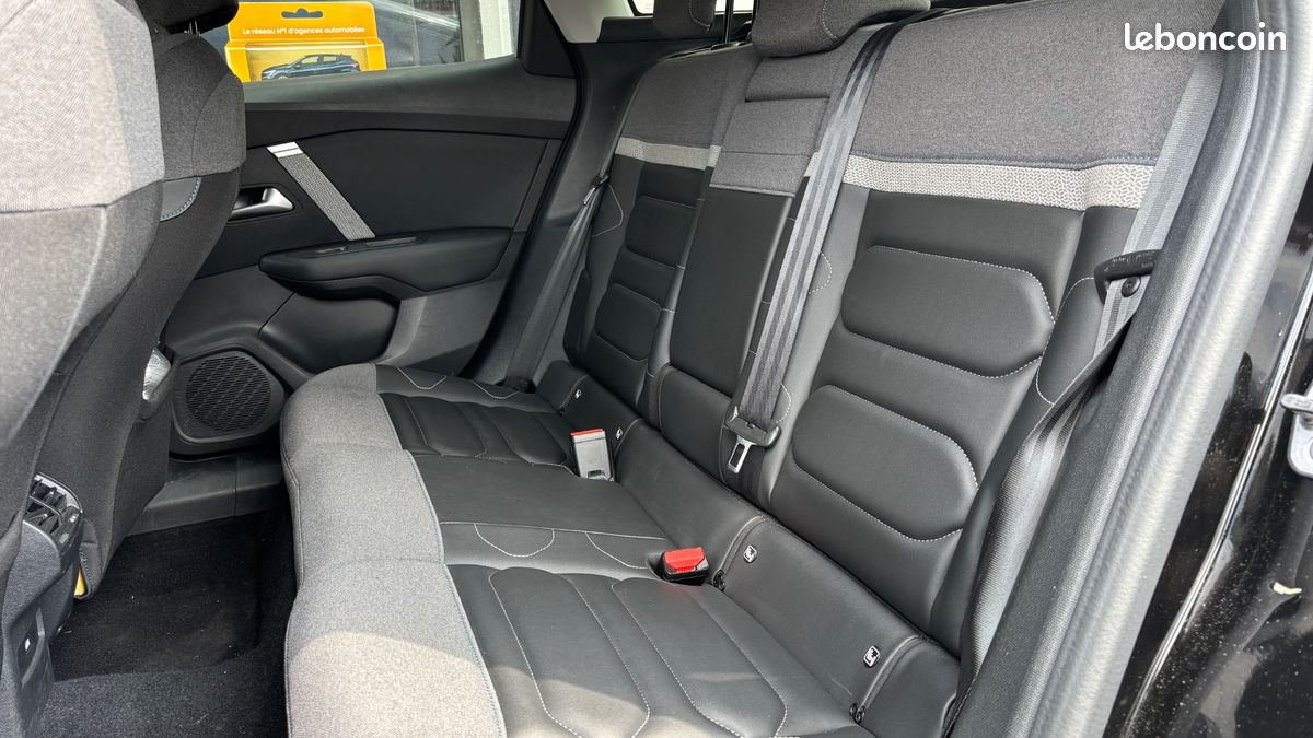 CITROEN C4 PureTech 130ch Shine Pack EAT8 CARPLAY (image 6)