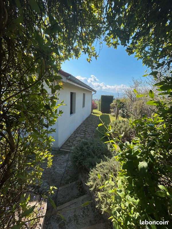 Maison 4 pièces 92 m² · à Saint-Martin-la-Plaine · 92 m² · 345 000 €