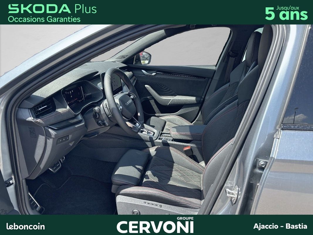 SKODA Octavia Combi 2.0 TFSI 265 ch DSG7 RS (image 13)