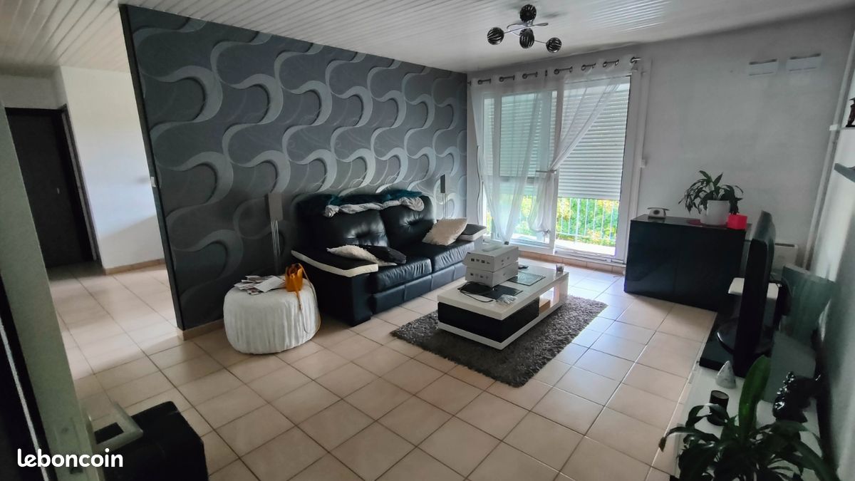 Appartement 5 pièces 90 m² · à Essey-lès-Nancy · 90 m² · 950 €/mois