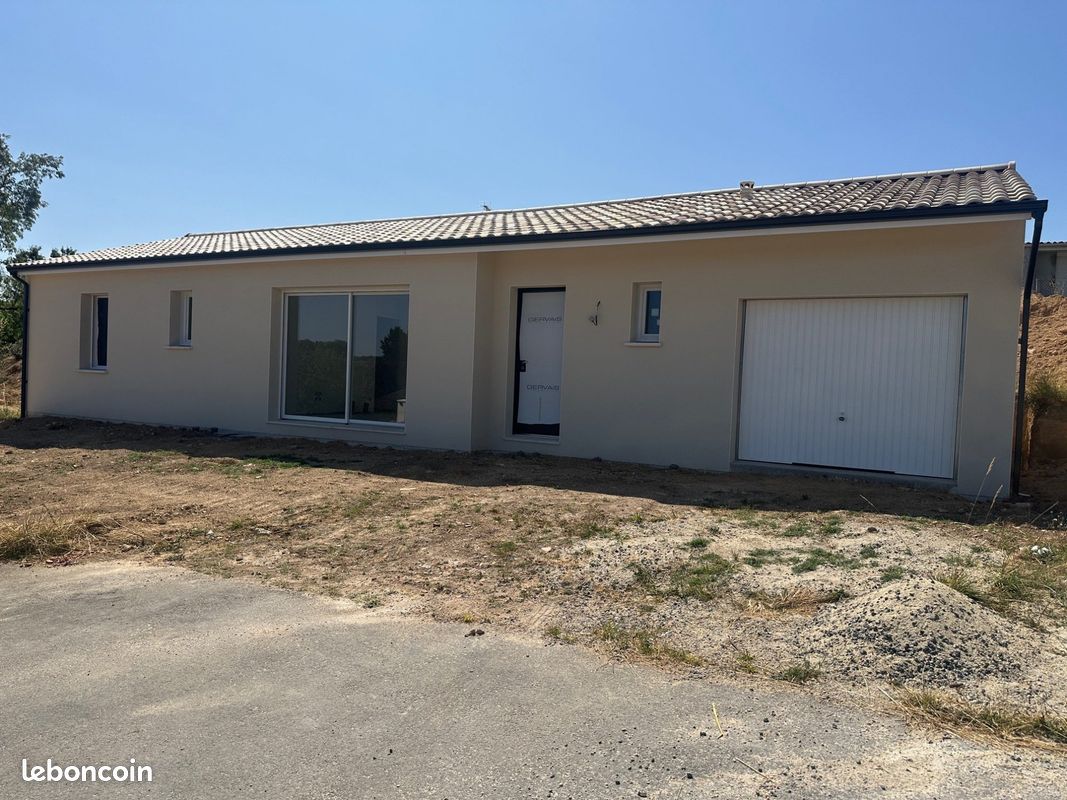 Maison 4 pièces 92 m² · à Gond-Pontouvre · 92 m² · 249 000 €