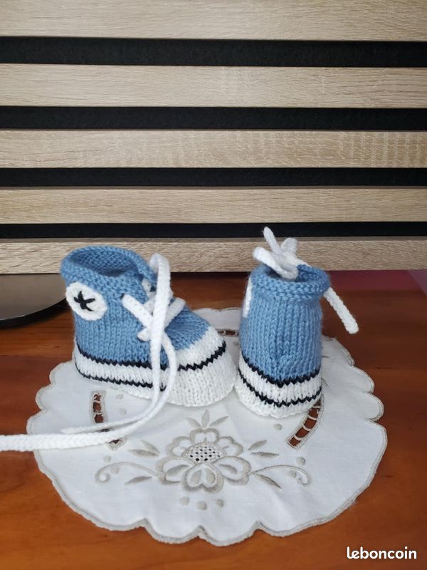 Chaussons baskets style 