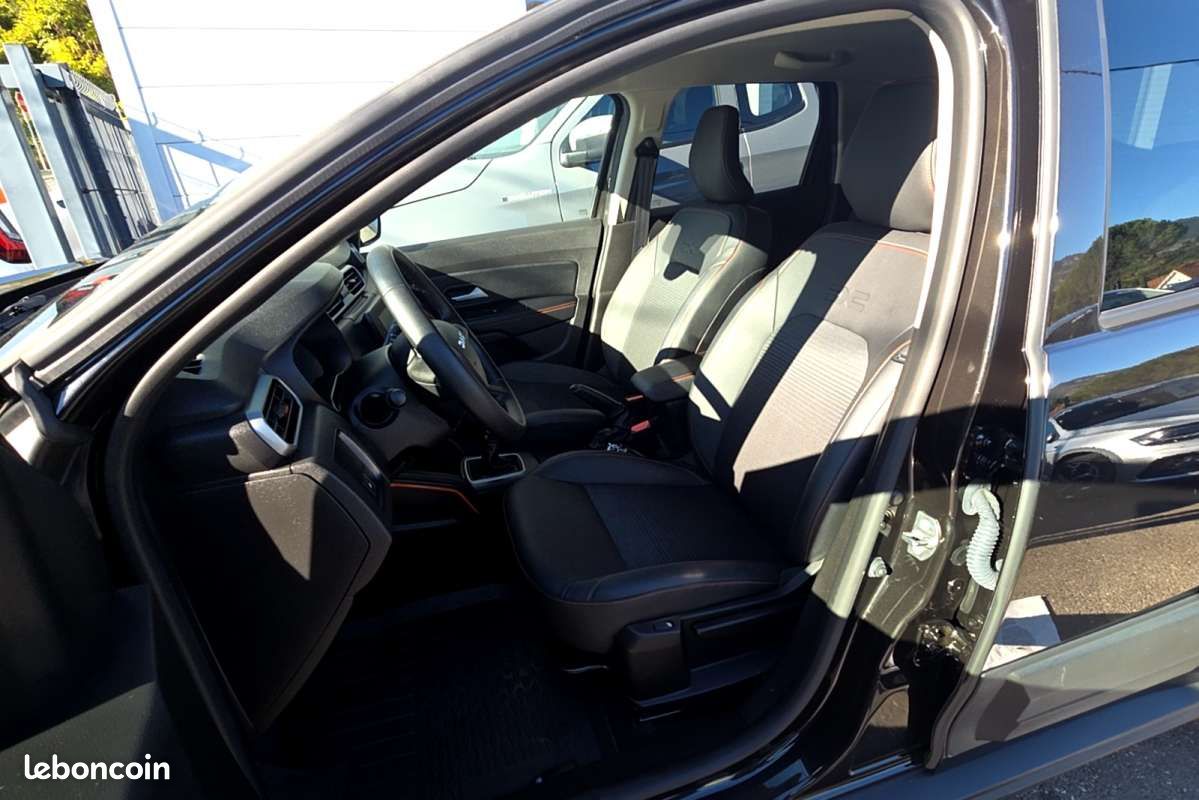 Dacia Duster 1.5 BLUE DCI 115CH SL EXTREME 4X4 (image 6)