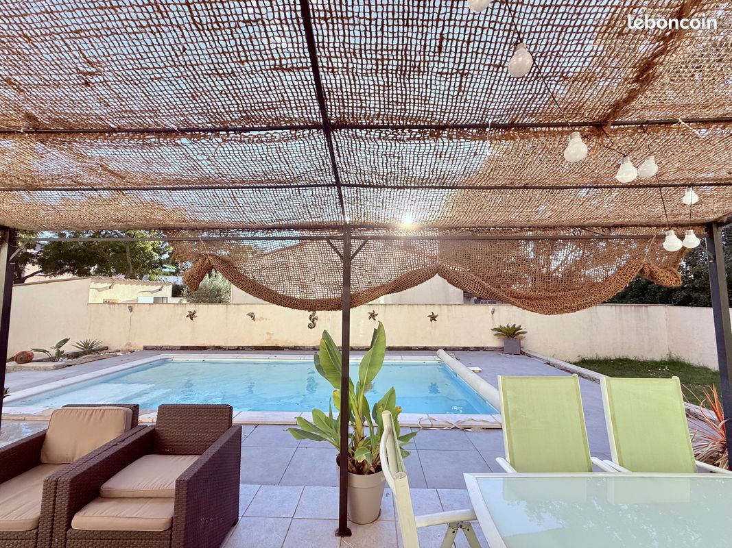 Maison 6 pièces 155 m² · à Aigues-Mortes · 155 m² · 520 000 €