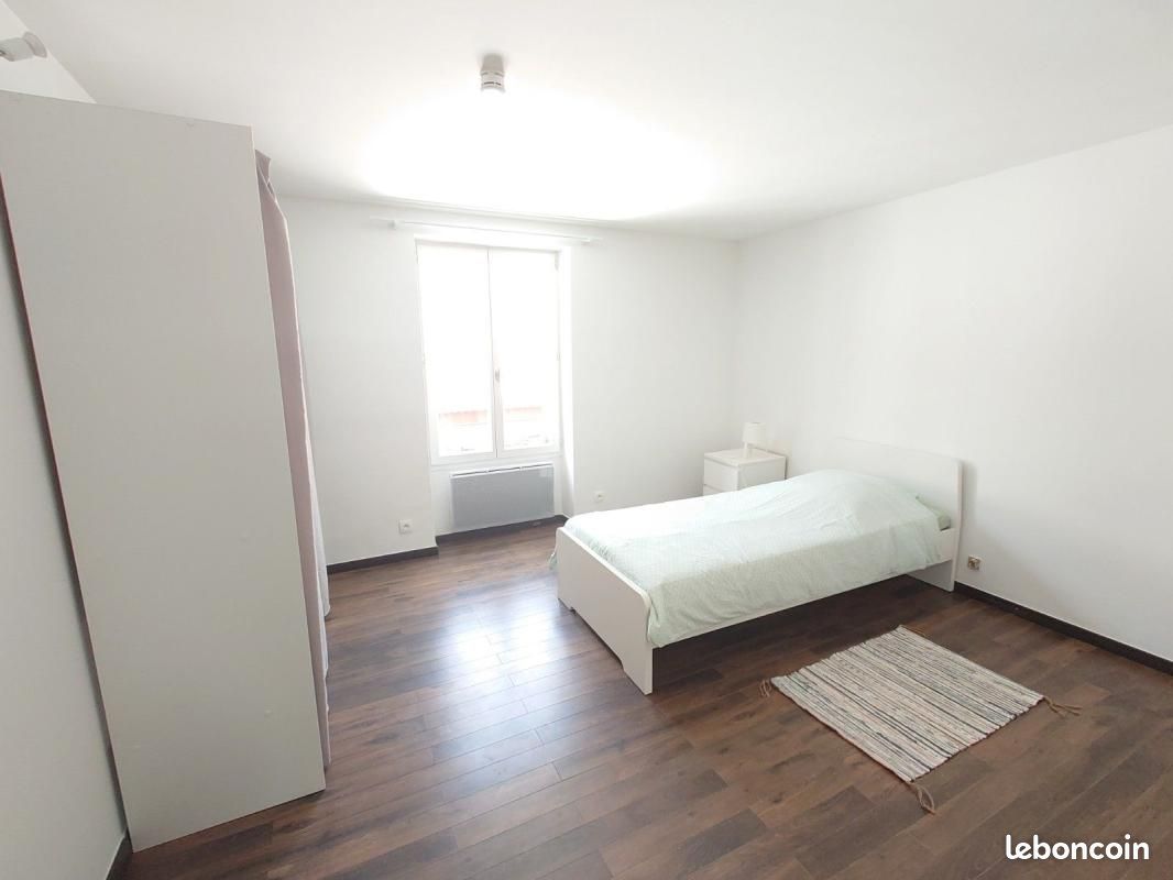 Appartement 1 pièce 20 m² · à Champs-sur-Marne · 20 m² · 600 €/mois