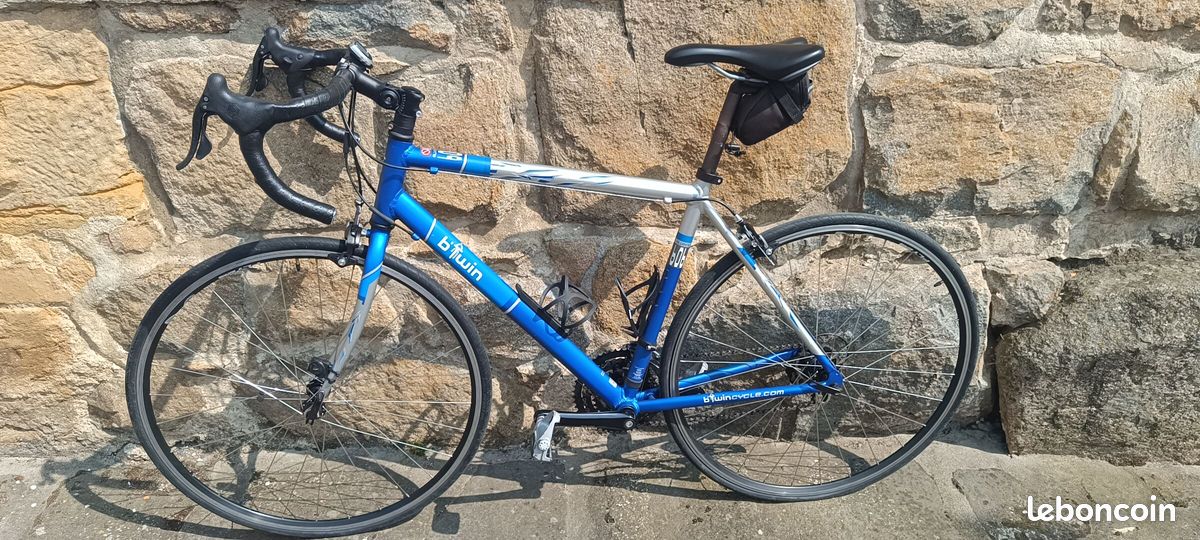 Cycliste Taille Selle Velo Route Selle Vélo Taille L Velo Course