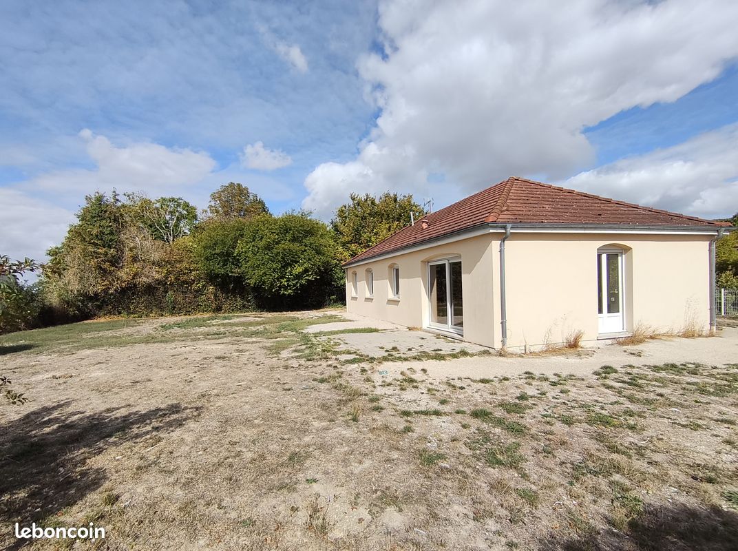 Maison 6 pièces 100 m² · à Bussy-Lettrée · 100 m² · 196 000 €